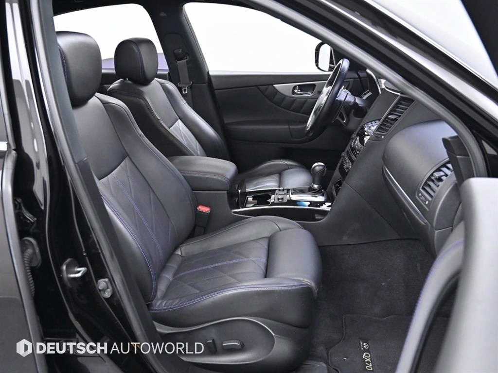 Infiniti QX - Vista 10