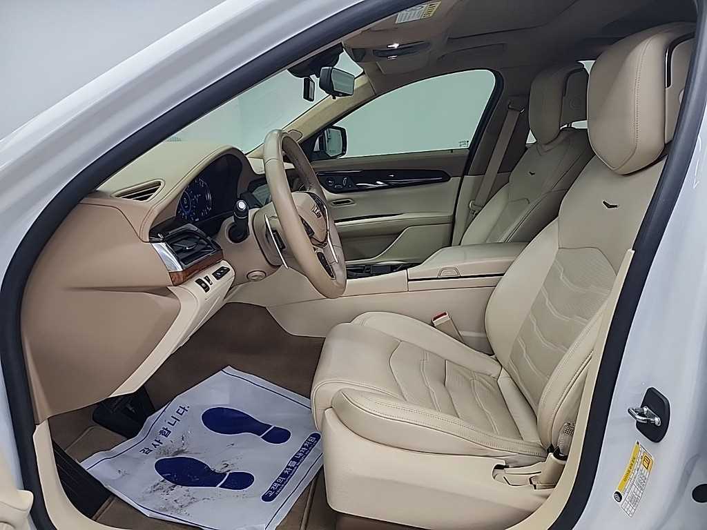 Cadillac CT6 - Vista 11