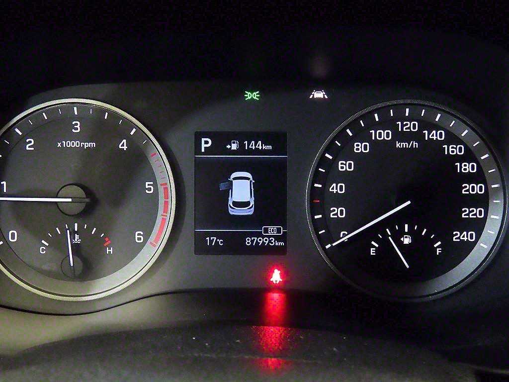 HYUNDAI Tucson - Vista 9