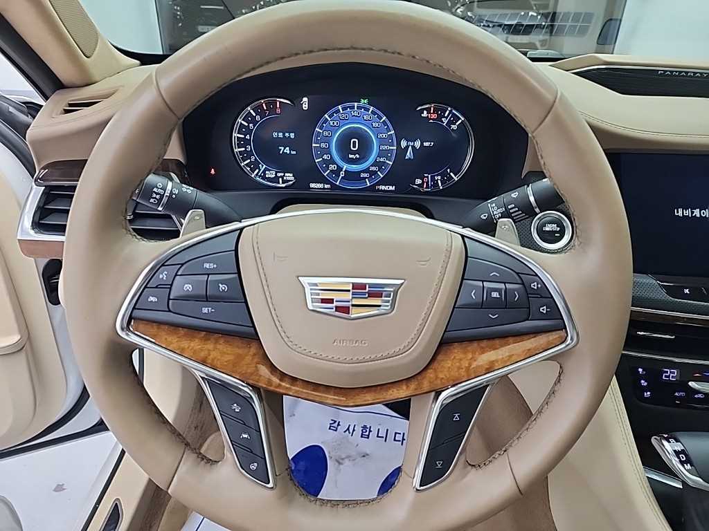 Cadillac CT6 - Vista 9