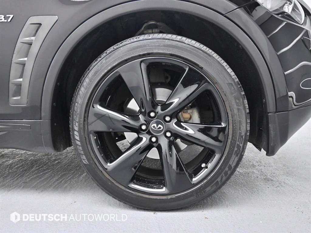 Infiniti QX - Vista 5