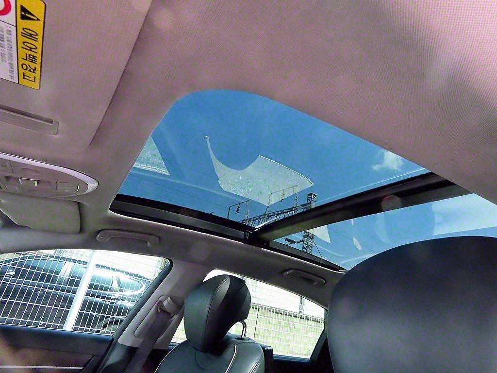 HYUNDAI Genesis 2015 Blanco - Importación desde Corea - HF Imports Iquique - Foto 17