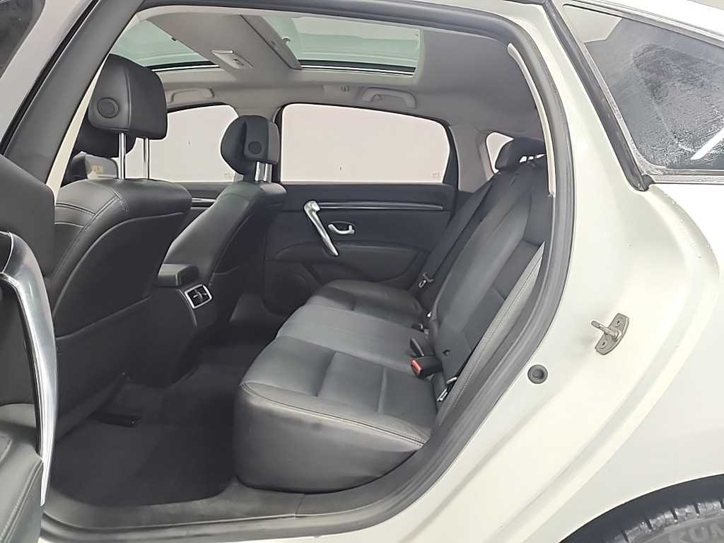 SAMSUNG SM7 - Vista 12