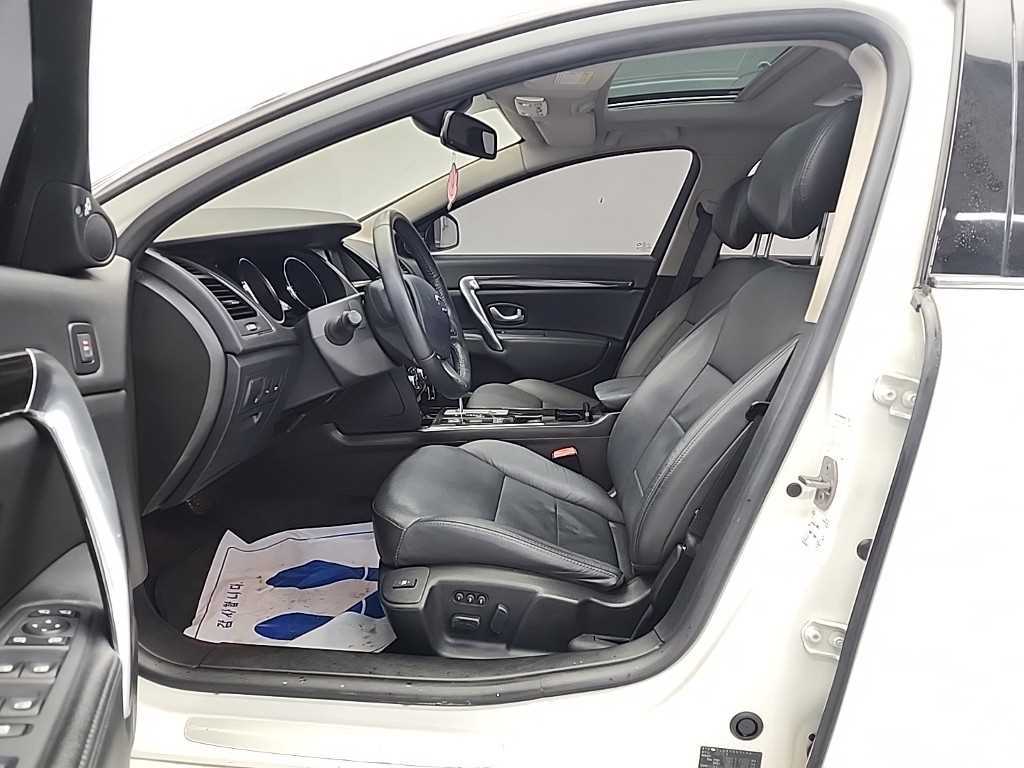 SAMSUNG SM7 - Vista 11