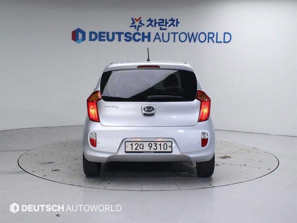 KIA Morning - Vista 4