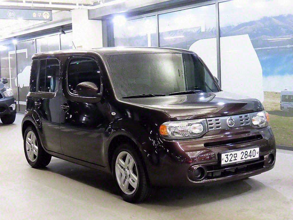 Nissan Cube