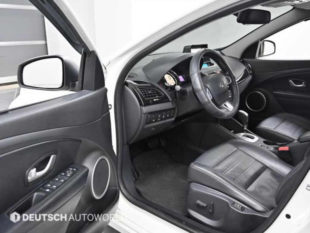 SAMSUNG SM3 - Vista 11