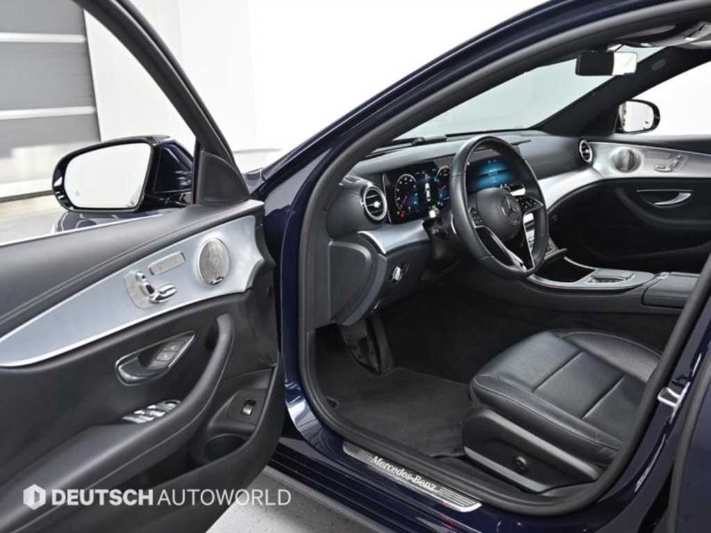 Mercedes Benz E class - Vista 11