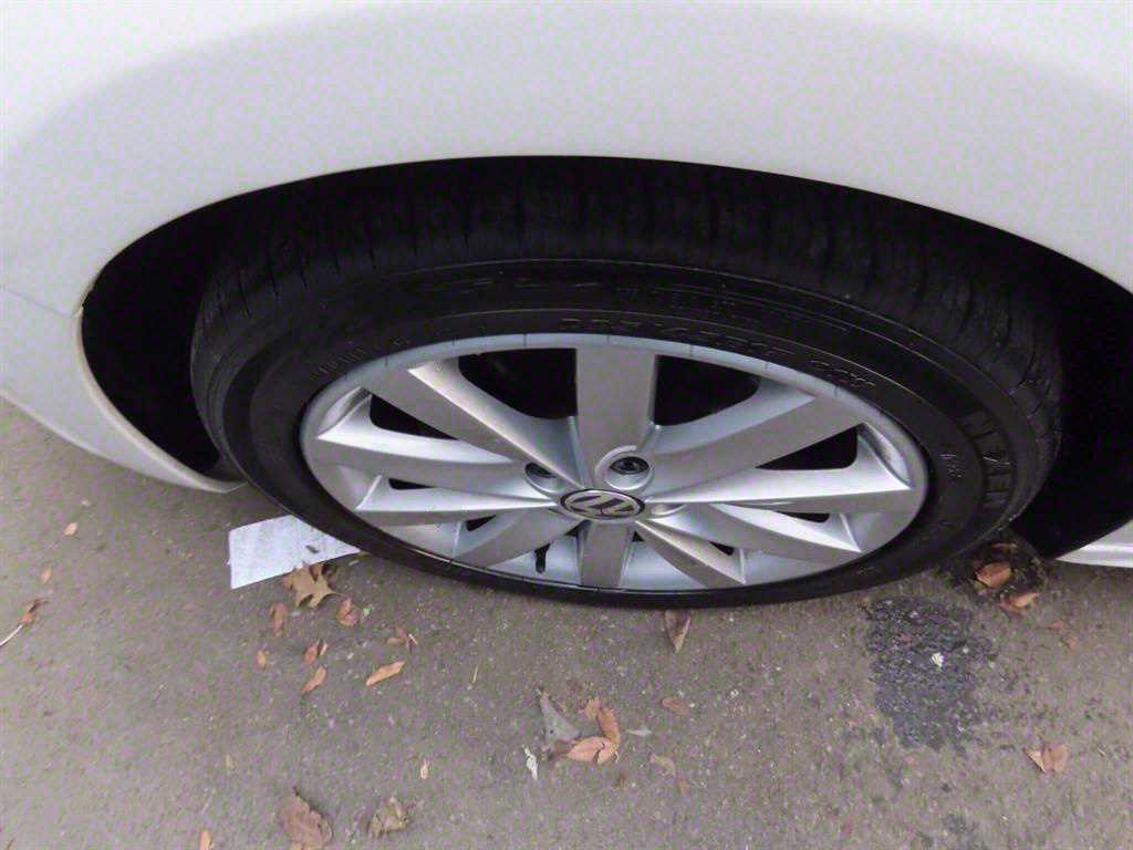 Volkswagen Jetta 2013 Blanco - Importación desde Corea - HF Imports Iquique - Foto 18