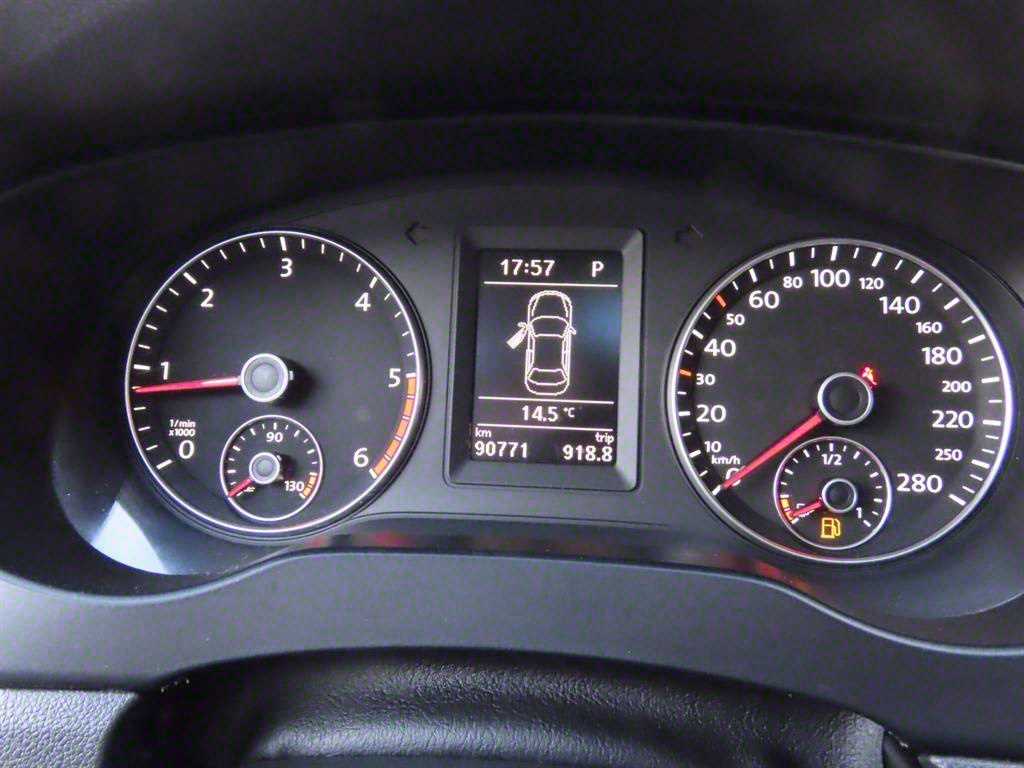 Volkswagen Jetta 2013 Blanco - Importación desde Corea - HF Imports Iquique - Foto 15