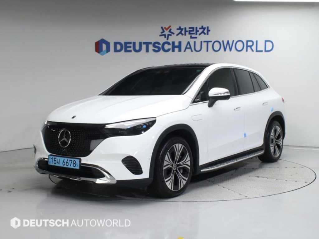 Mercedes Benz EQE