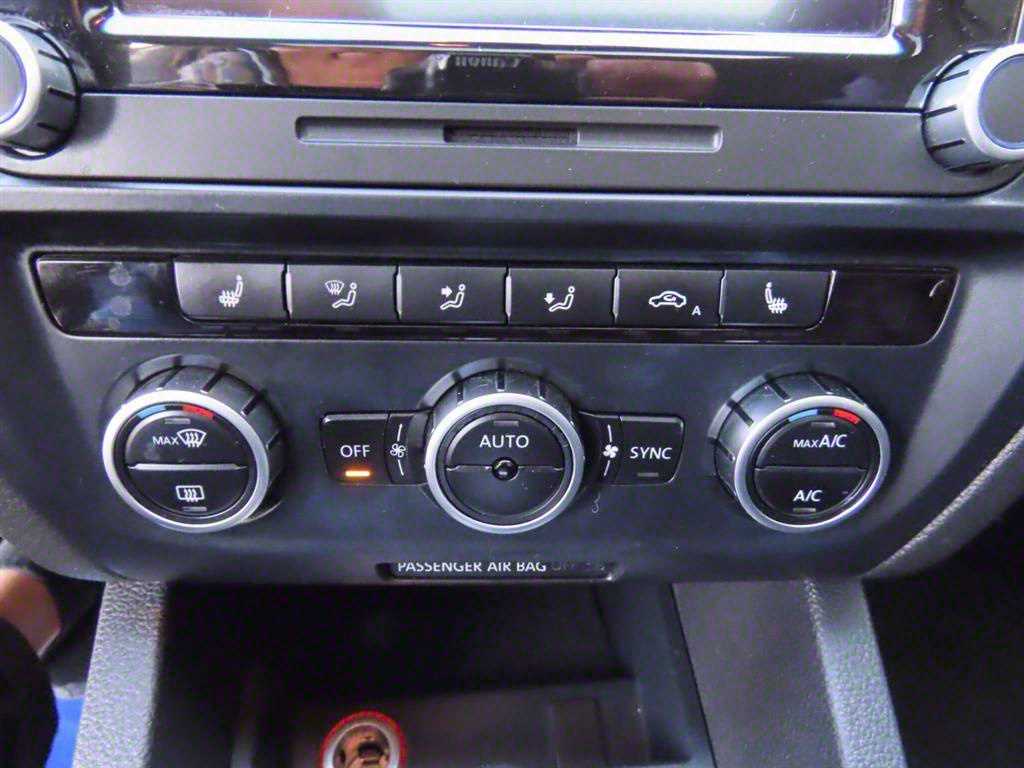 Volkswagen Jetta 2013 Blanco - Importación desde Corea - HF Imports Iquique - Foto 14