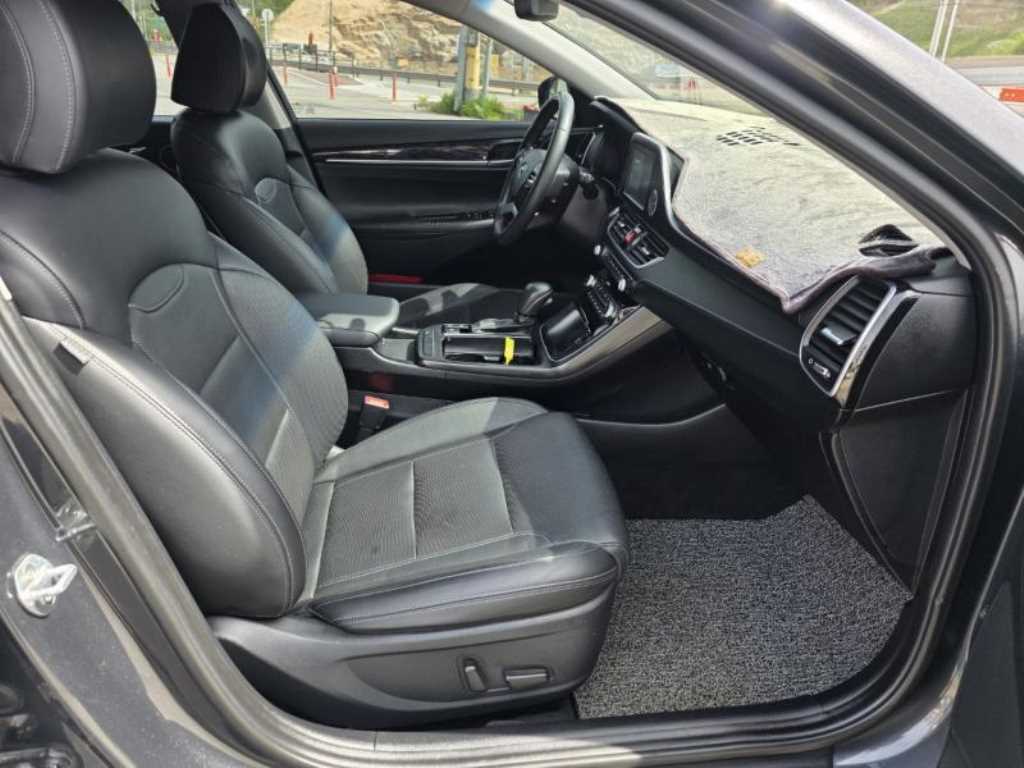 HYUNDAI Grandeur 2018 Gris - Importación desde Corea - HF Imports Iquique - Foto 18