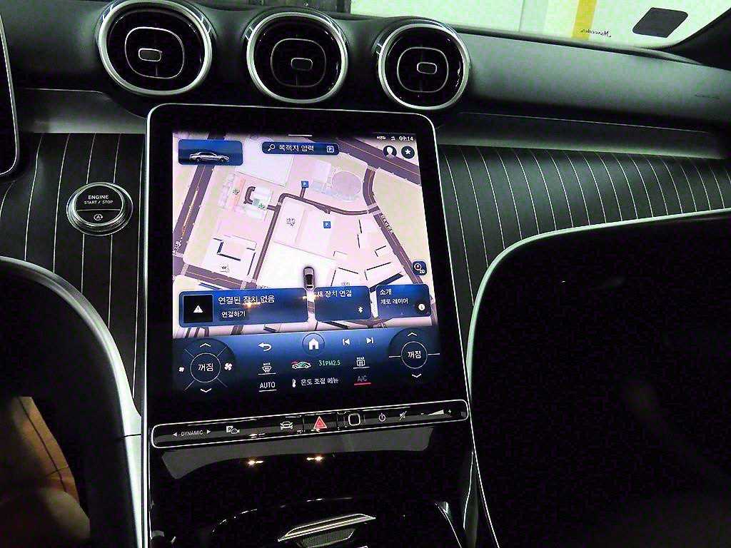 Mercedes Benz C Class - Vista 12