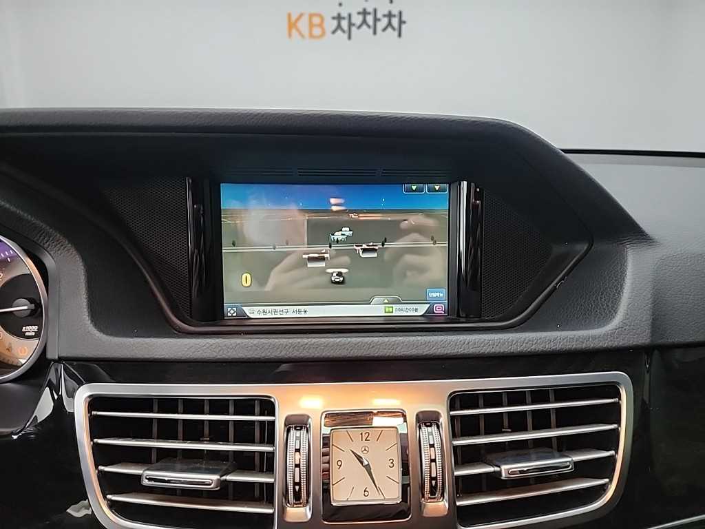 Mercedes Benz E class 2014 Blanco - Importación desde Corea - HF Imports Iquique - Foto 15