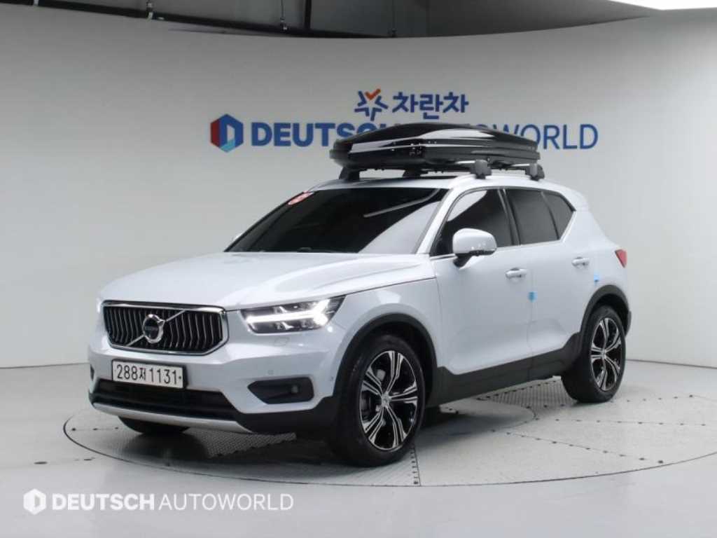 Volvo XC40