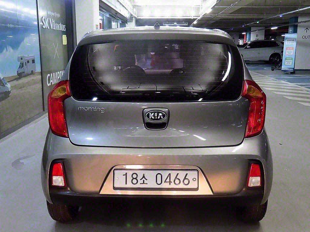 KIA Morning - Vista 5