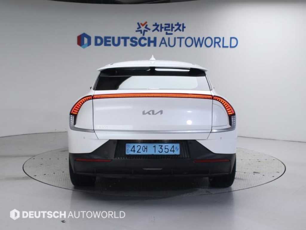 KIA EV6 - Vista 4