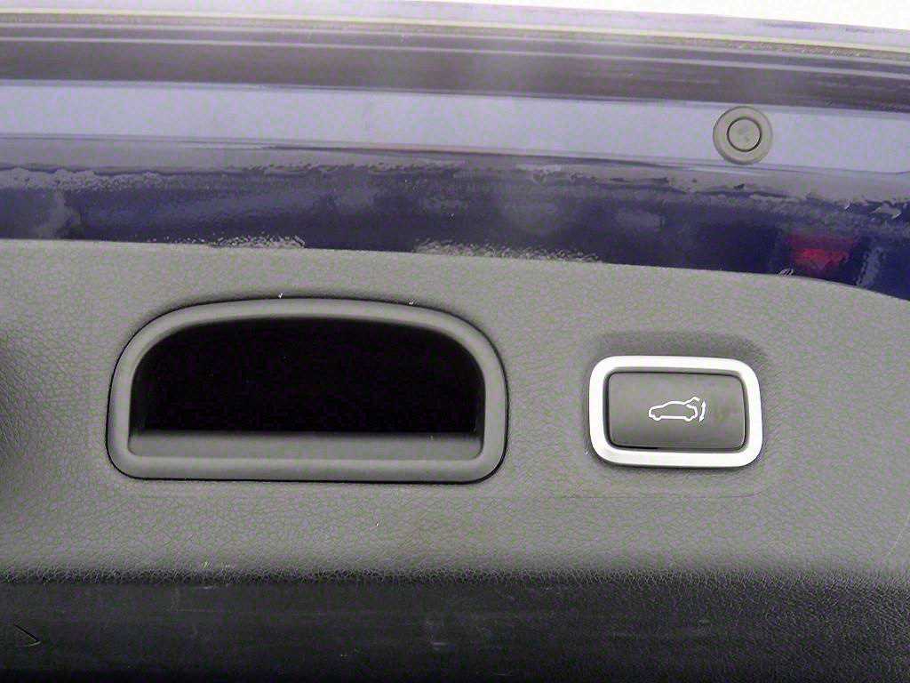 KIA Stinger - Vista 6