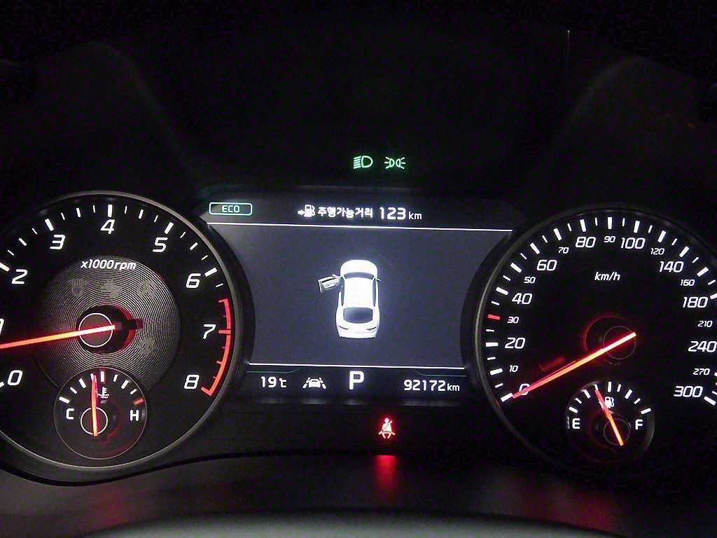 KIA Stinger - Vista 12