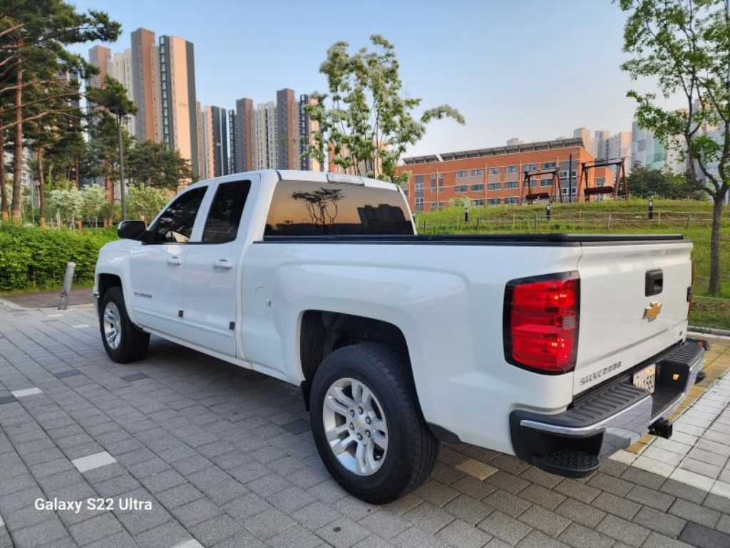 Chevrolet Silverrado - Vista 5