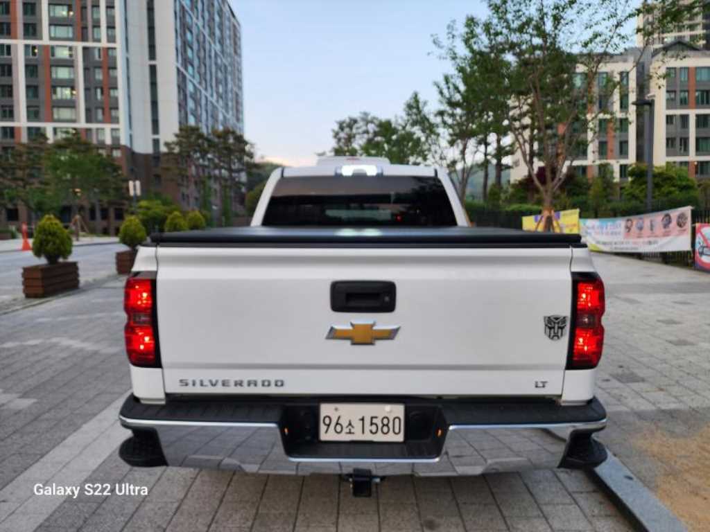 Chevrolet Silverrado 2019 Blanco - Importación desde Corea - HF Imports Iquique - Foto 17