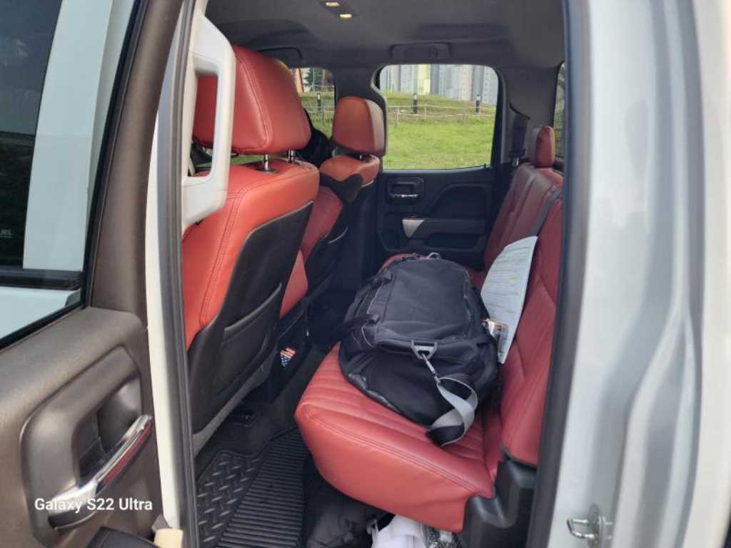 Chevrolet Silverrado - Vista 7