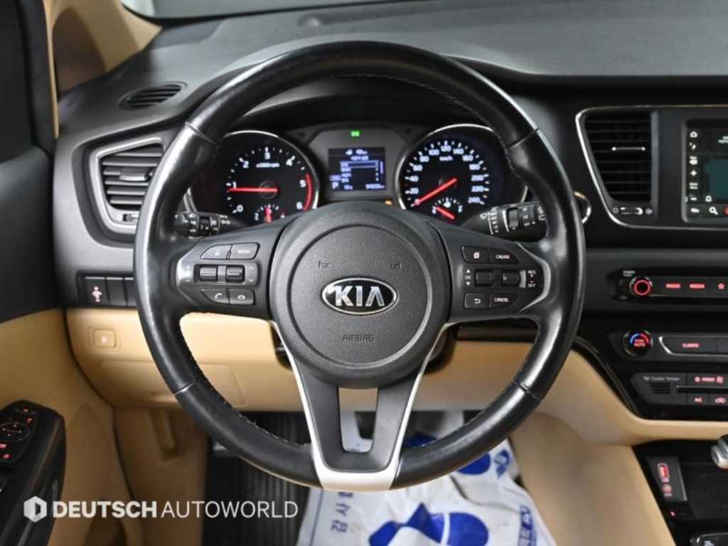 KIA Carnival 2019 Negro - Importación desde Corea - HF Imports Iquique - Foto 13