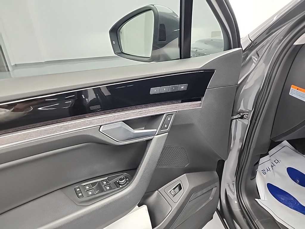 Volkswagen Touareg 2020 Gris - Importación desde Corea - HF Imports Iquique - Foto 19