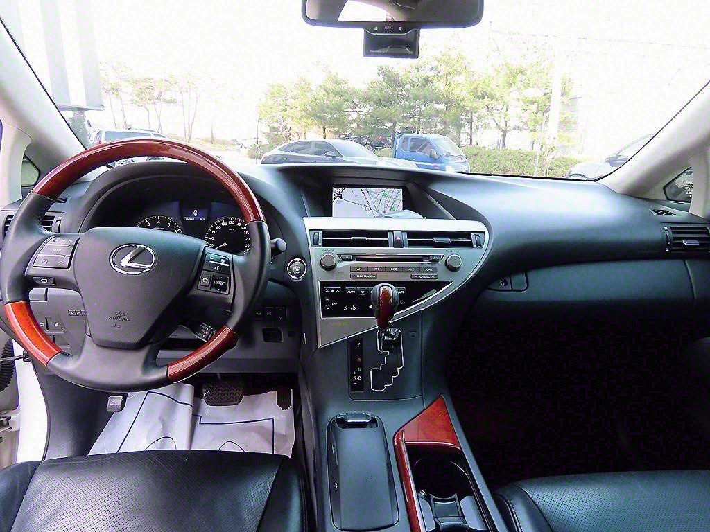 Lexus RX - Vista 6