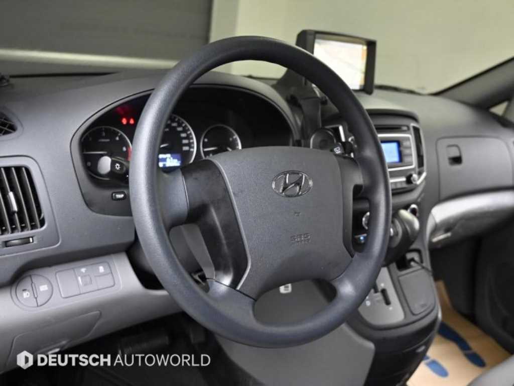 HYUNDAI Starex 2020 Blanco - Importación desde Corea - HF Imports Iquique - Foto 13