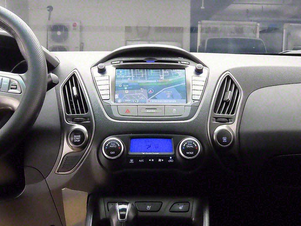 HYUNDAI Tucson - Vista 9