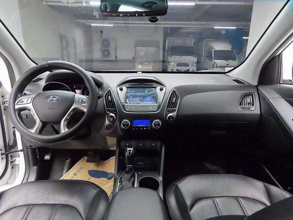 HYUNDAI Tucson - Vista 8