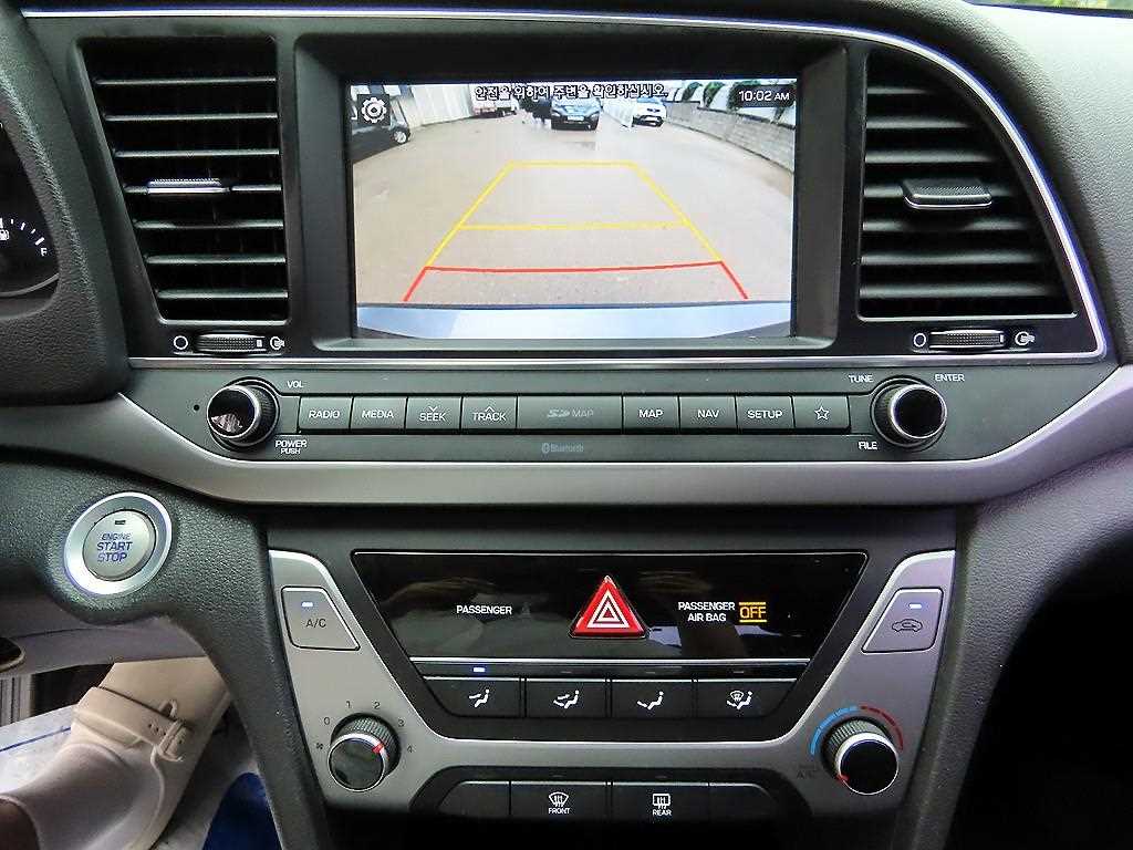 HYUNDAI Avante 2018 - Importación desde Corea - HF Imports Iquique - Foto 14