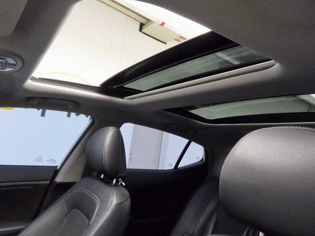 KIA K5 2011 Blanco - Importación desde Corea - HF Imports Iquique - Foto 17