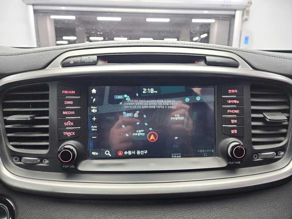 KIA Sorento 2015 Negro - Importación desde Corea - HF Imports Iquique - Foto 17