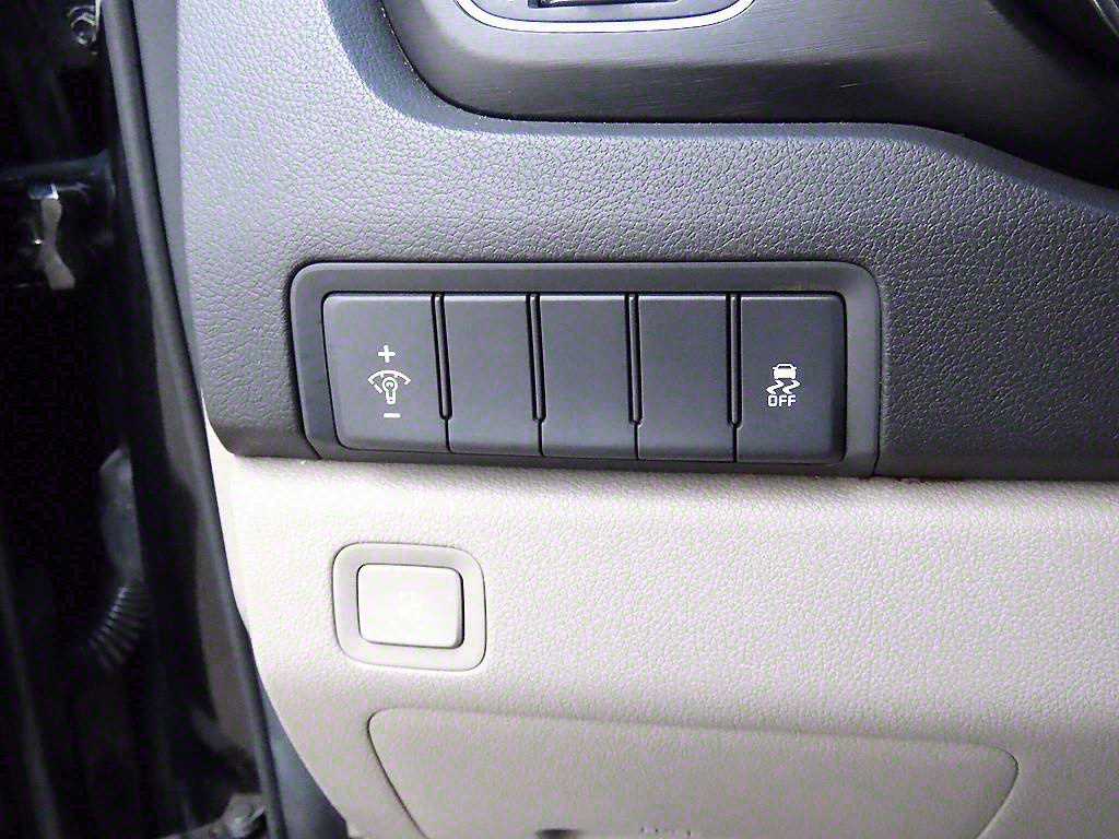 KIA Carnival 2018 Negro - Importación desde Corea - HF Imports Iquique - Foto 13