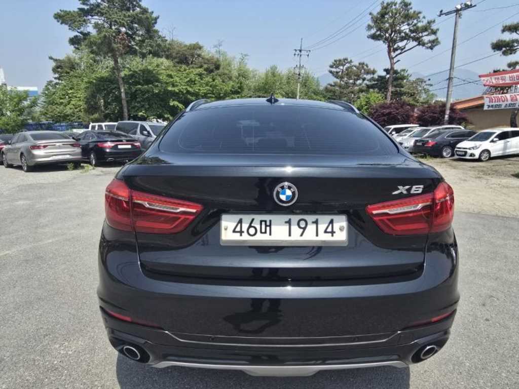 BMW X6 - Vista 5