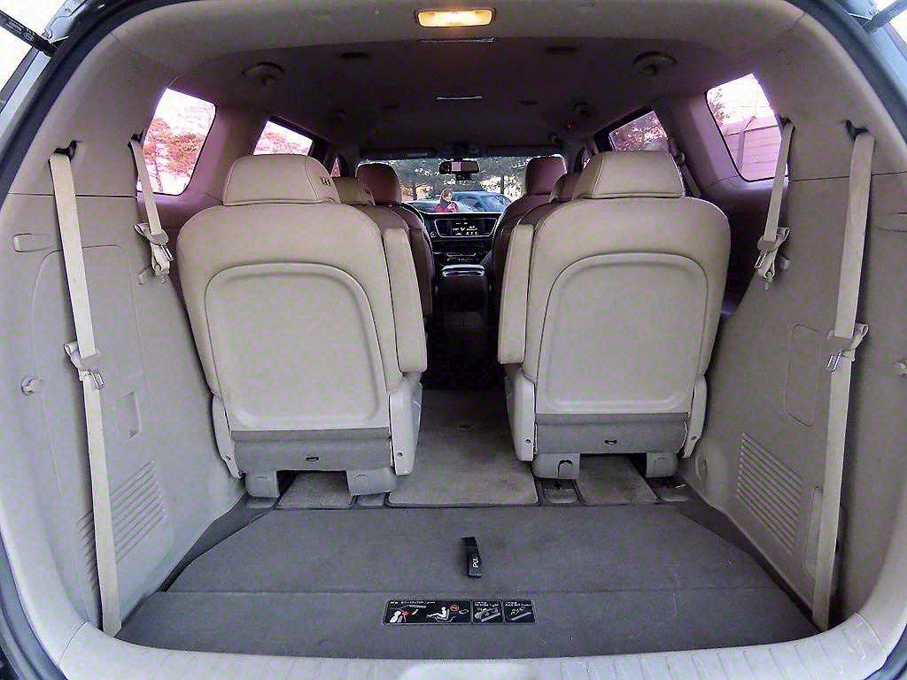 KIA Carnival 2018 Negro - Importación desde Corea - HF Imports Iquique - Foto 17