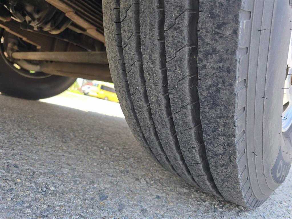 medium and large cargo Lekka 2016 Gris - Importación desde Corea - HF Imports Iquique - Foto 18