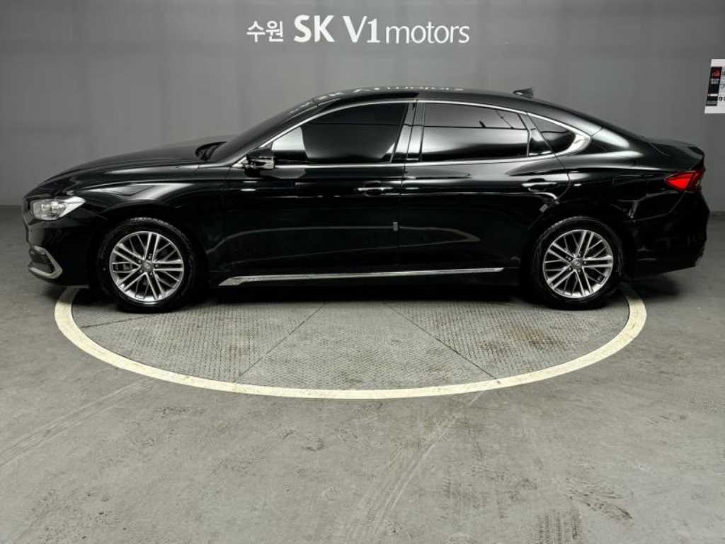 HYUNDAI Grandeur - Vista 5