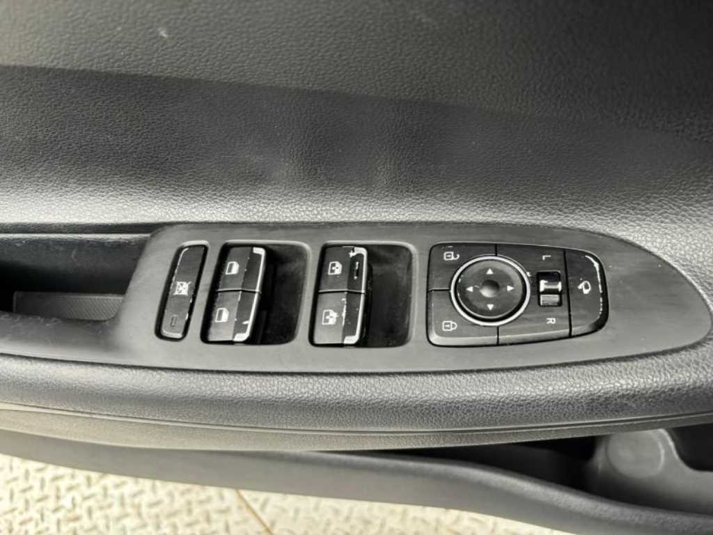 HYUNDAI Grandeur 2018 Negro - Importación desde Corea - HF Imports Iquique - Foto 15