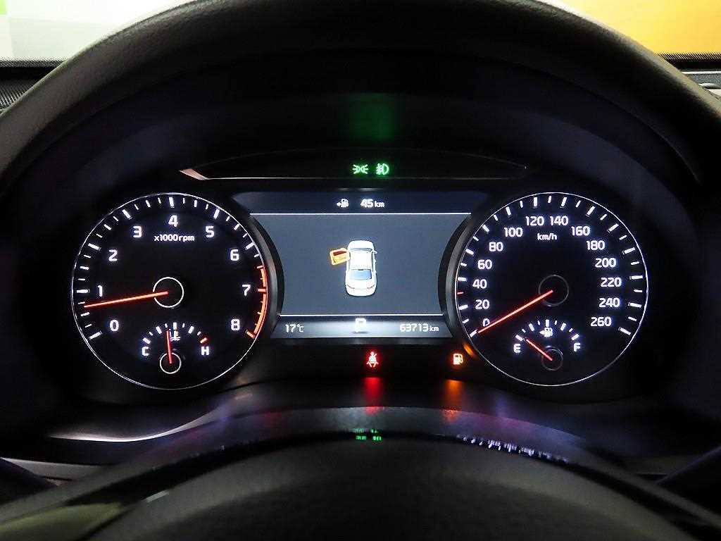 KIA K7 - Vista 5