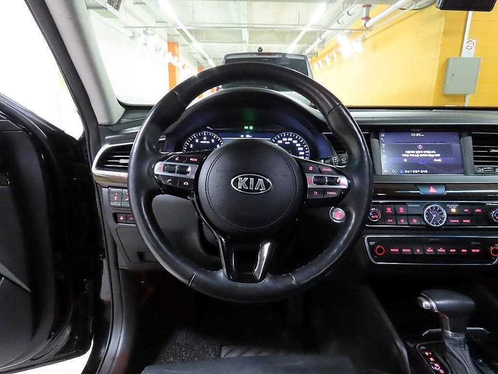 KIA K7 - Vista 6