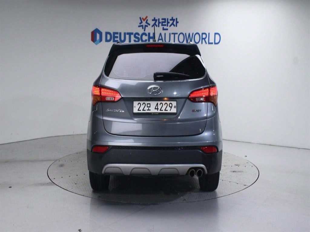 HYUNDAI Santa Fe - Vista 4