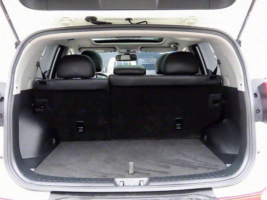 KIA Sportage - Vista 5