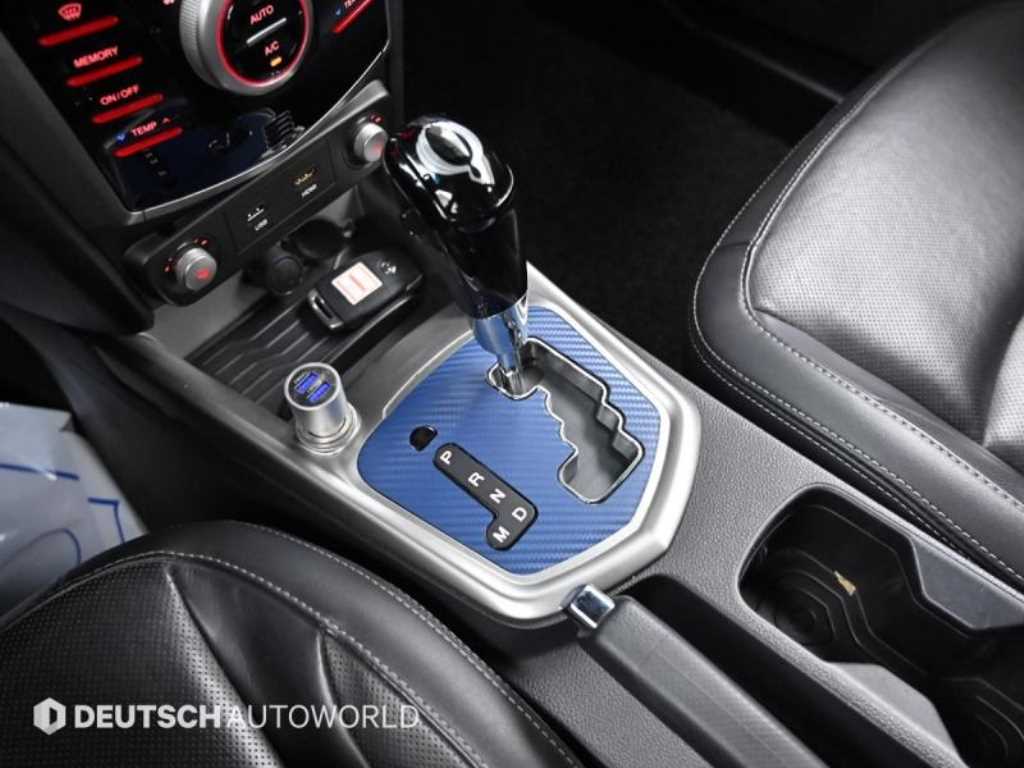 Ssangyong Tivoli - Vista 9