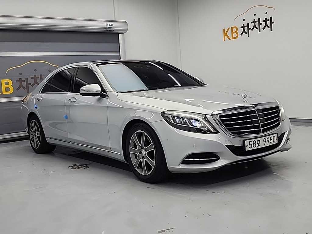 Mercedes Benz S Class - Vista 4