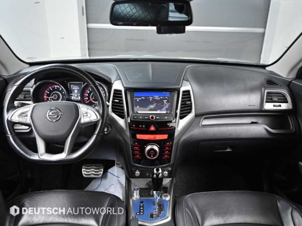 Ssangyong Tivoli - Vista 7