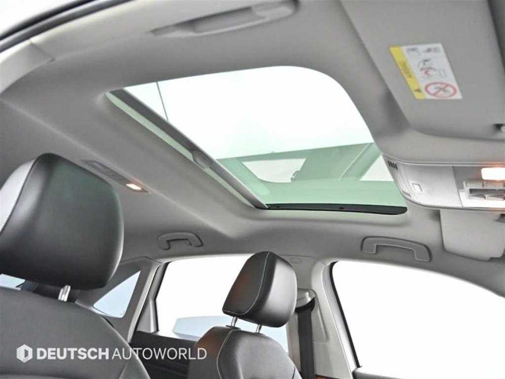 Volkswagen Jetta - Vista 12